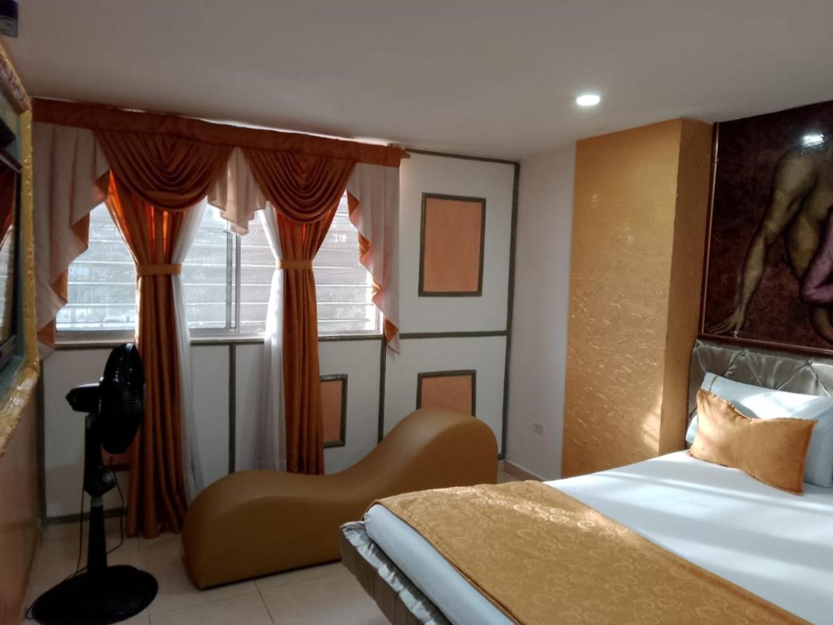Hotel El Playon Medellin Ngoại thất bức ảnh